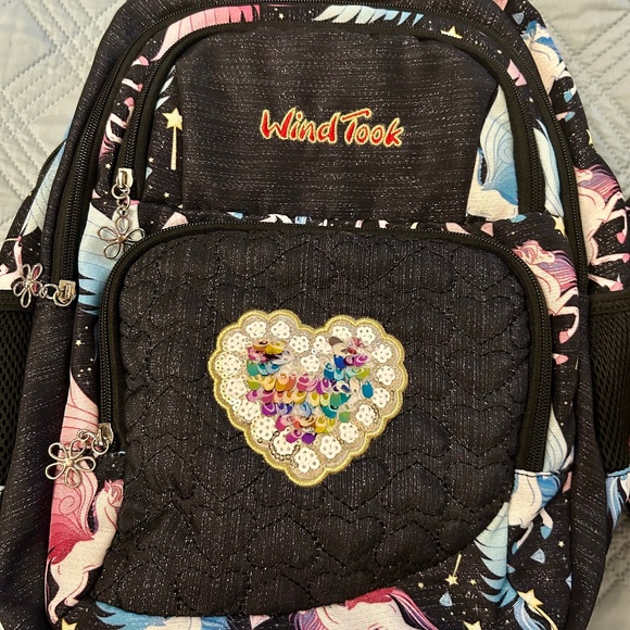 WIND TOOK Girls Backpack and Matching Insulated Lunchbox - Picture 2 of 12